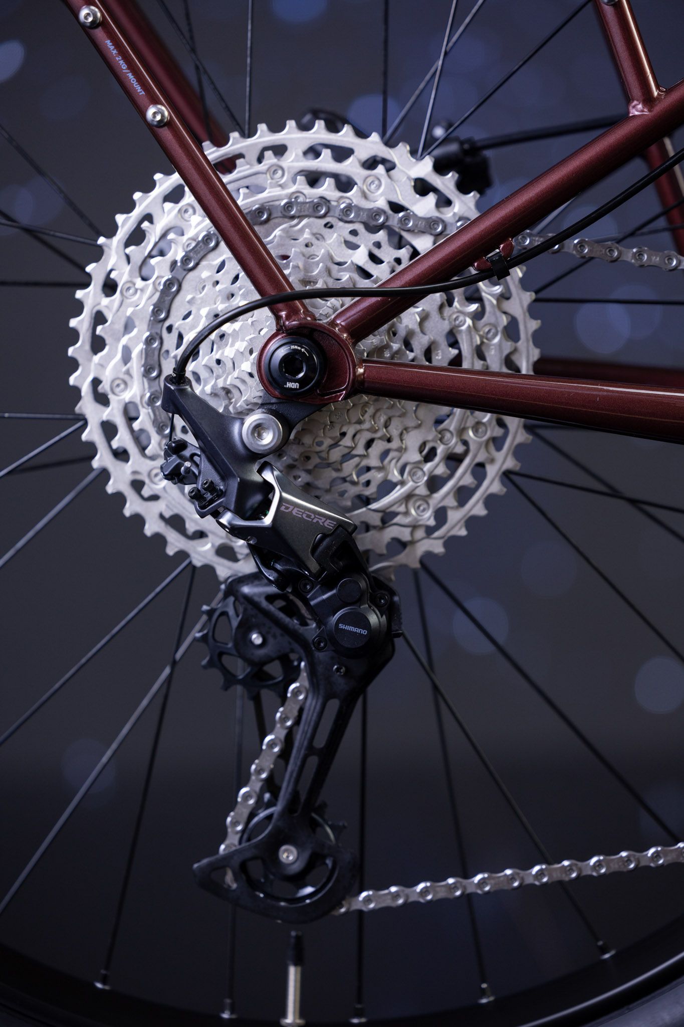The Beyond+ MT comes with a 12-speed DEORE derailleur from Shimano.