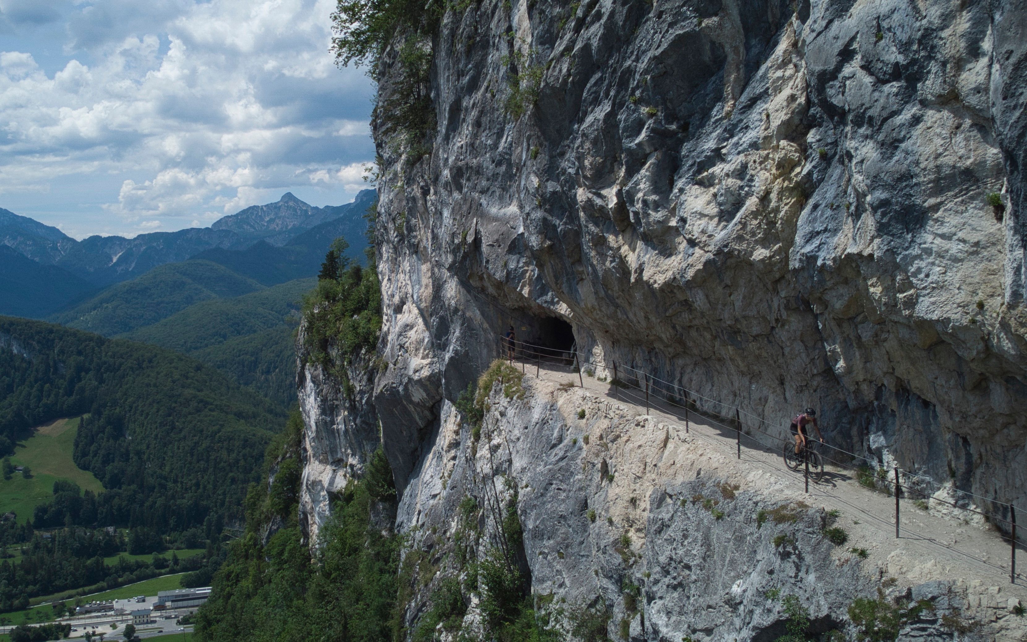Cyclists attempting the Ewige Wand Trail should be free of fear of heights.