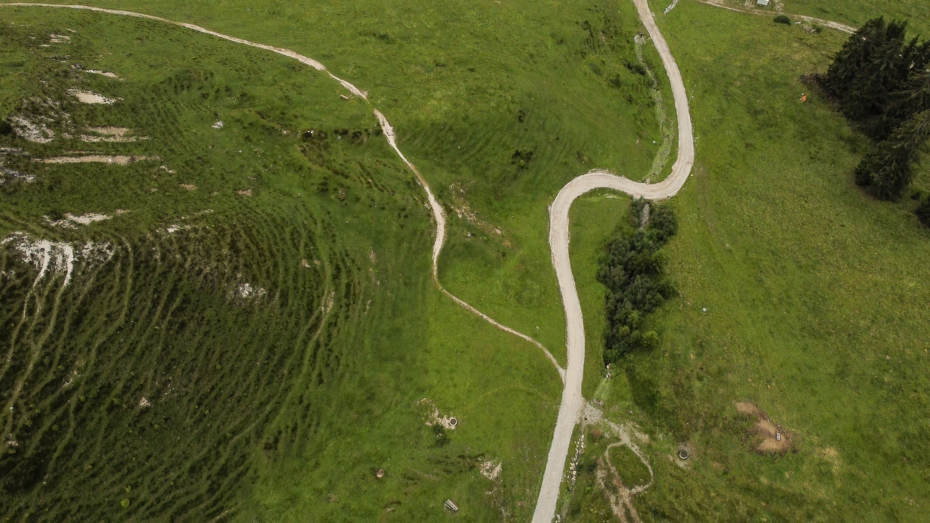 Perfect mountainbike trails are leading you through the Kitzbüheler Alpen in Tirol.