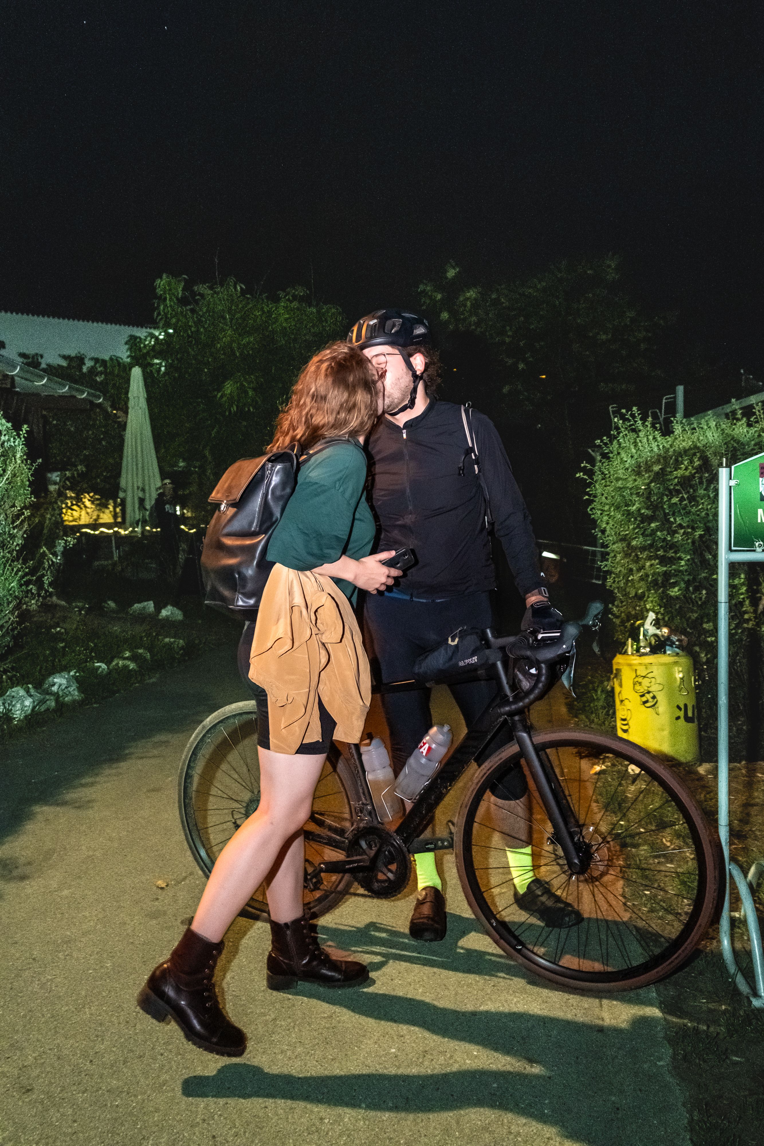 Friedemann wurde am Ziel von The LOOP herzlich empfangen.