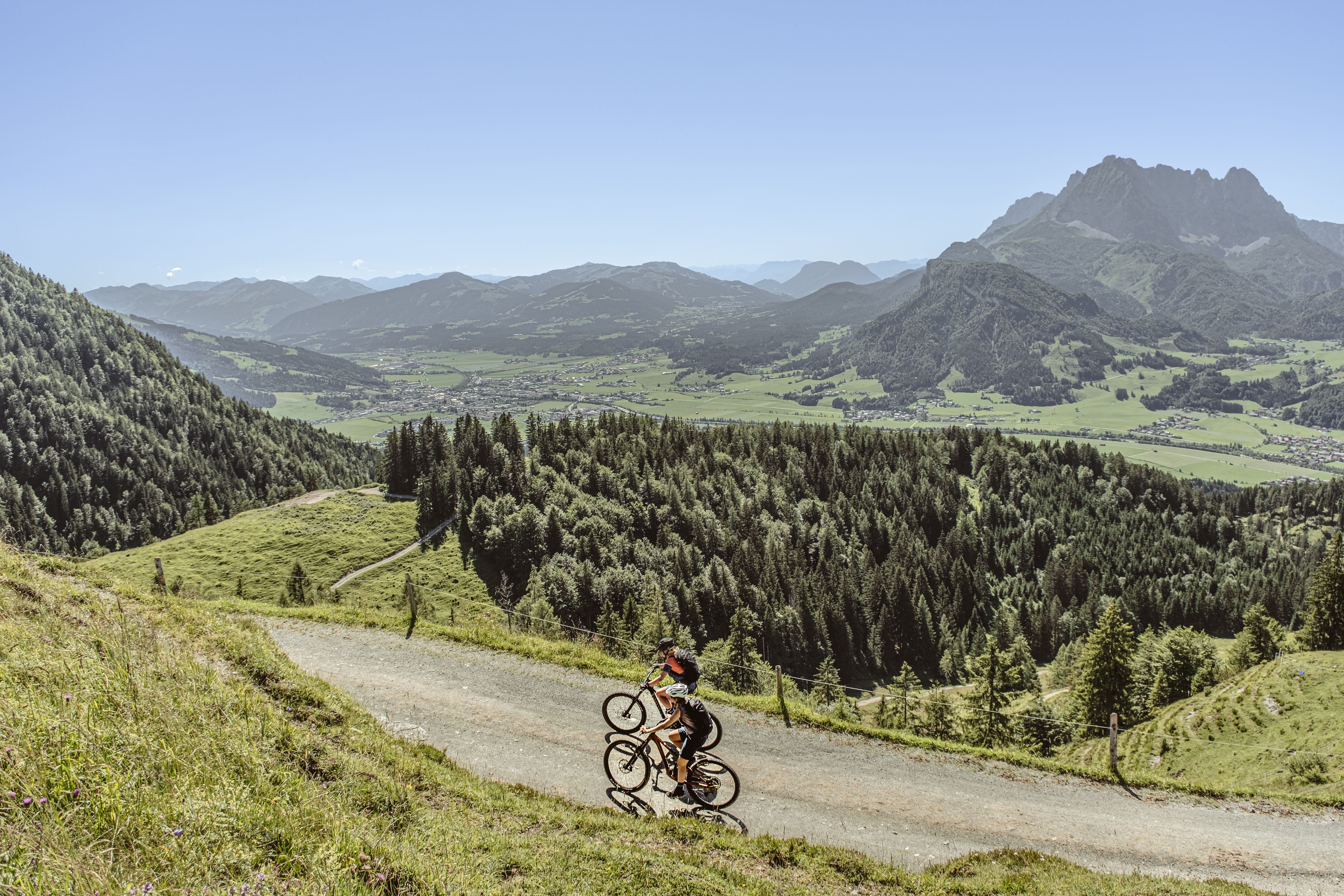 The view on the Wilder Kaiser Mountains from the Kalksteinalmen is a bikepackers dream.