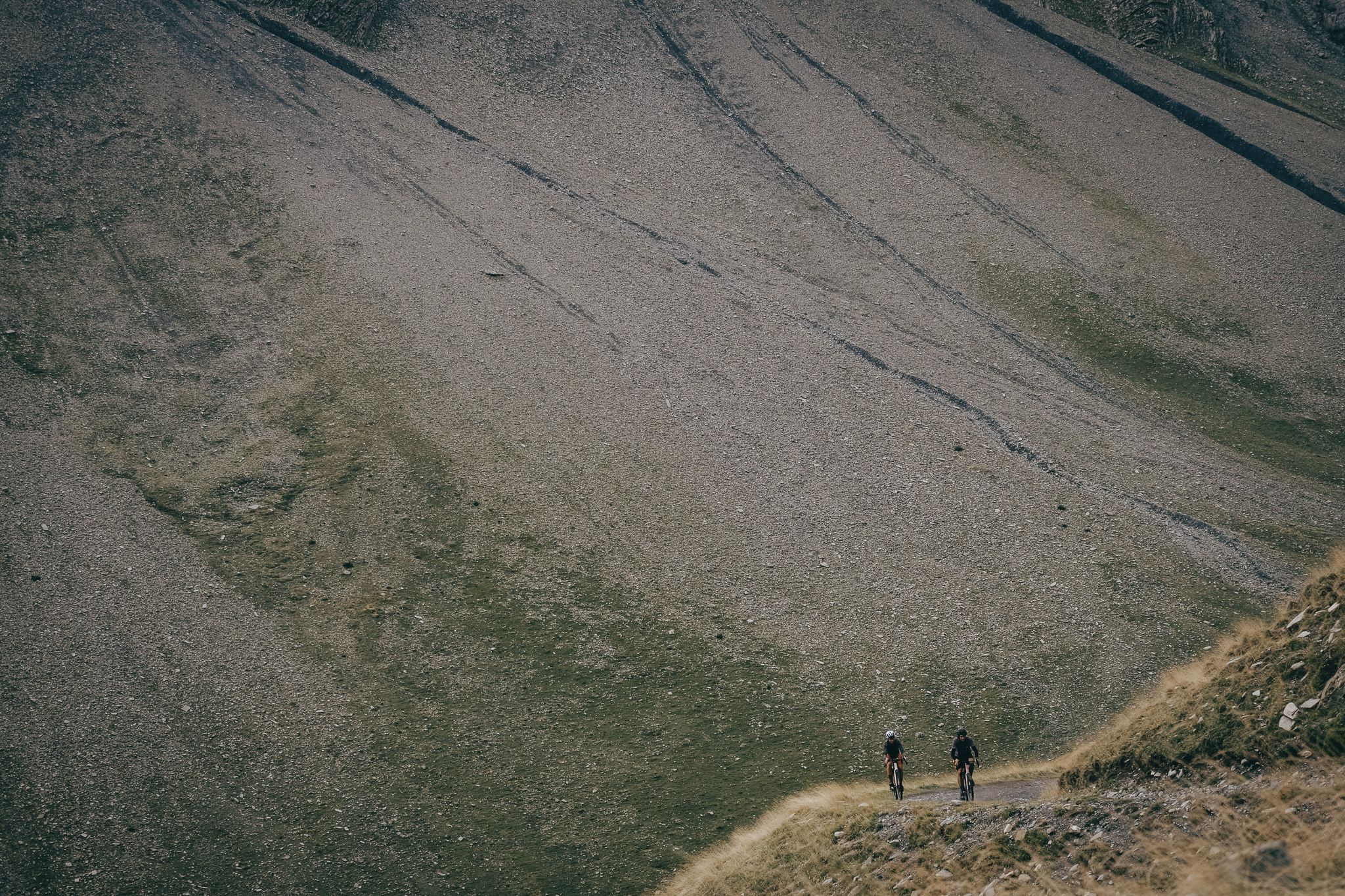 The landscapes in the french alps are stunning and perfect for gravel cycling.