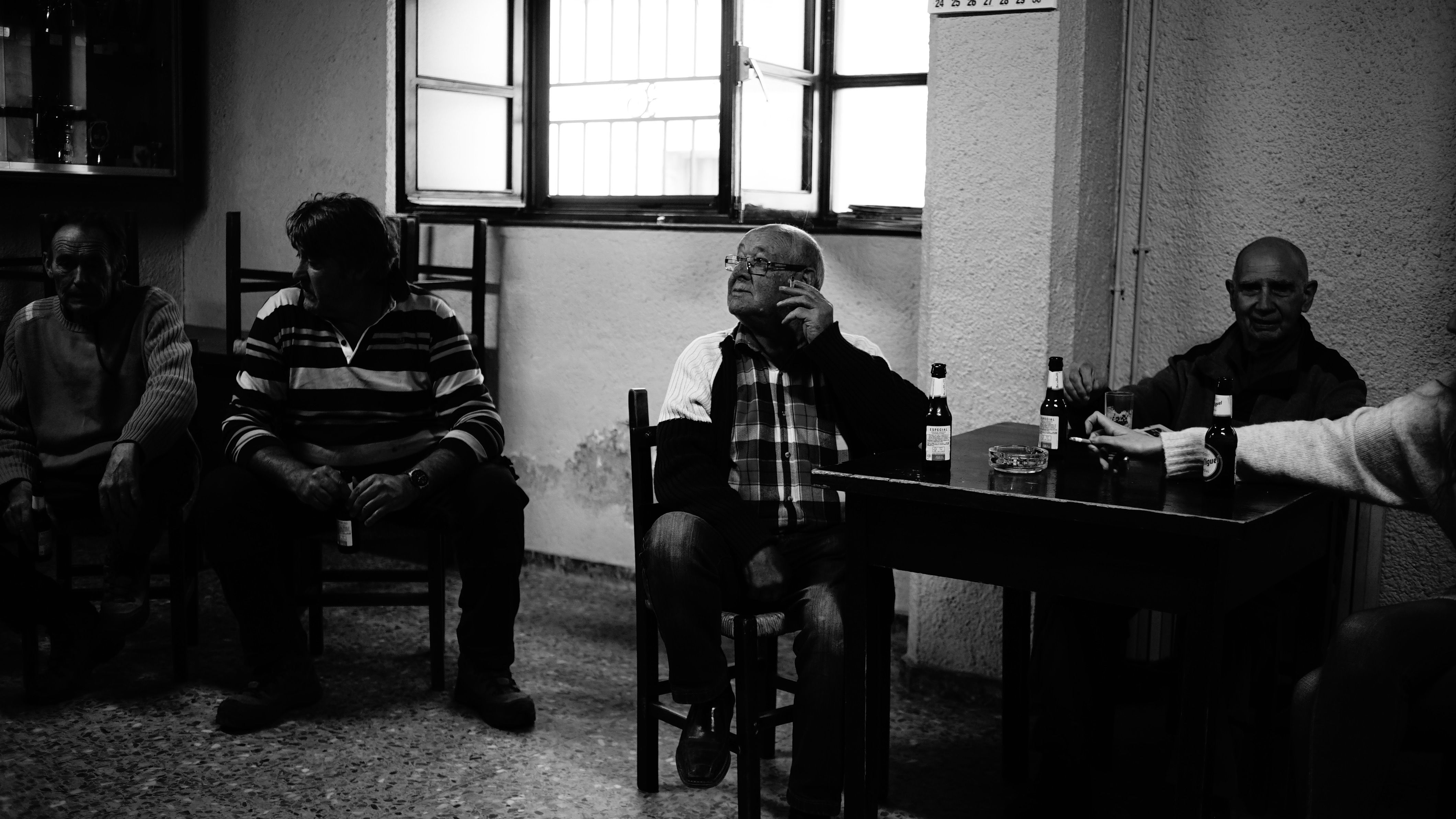 Typical café stop in rural spain during a gravel ride. Border Bash Aragon brings you to the locals. 