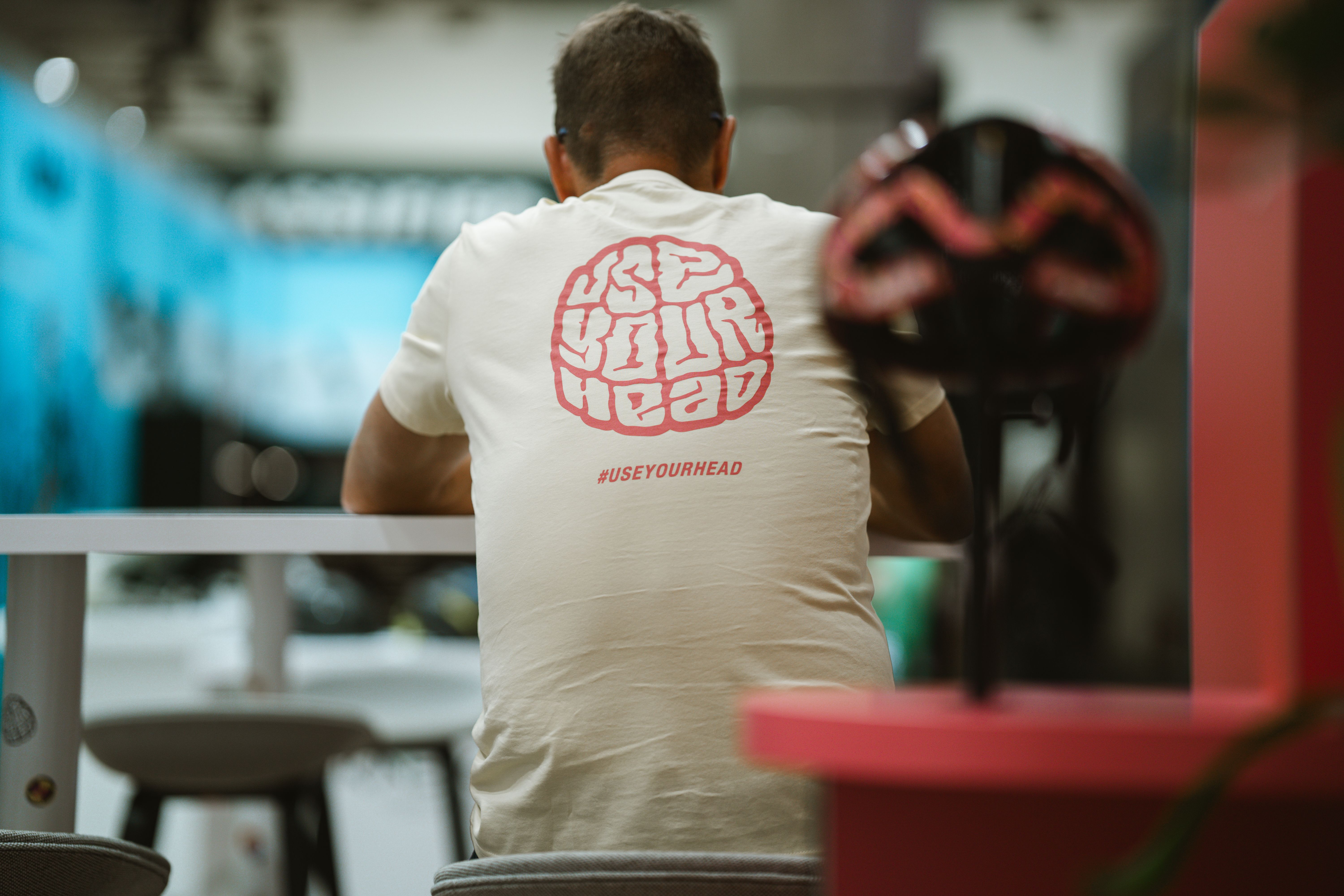Use your brain - Lazer