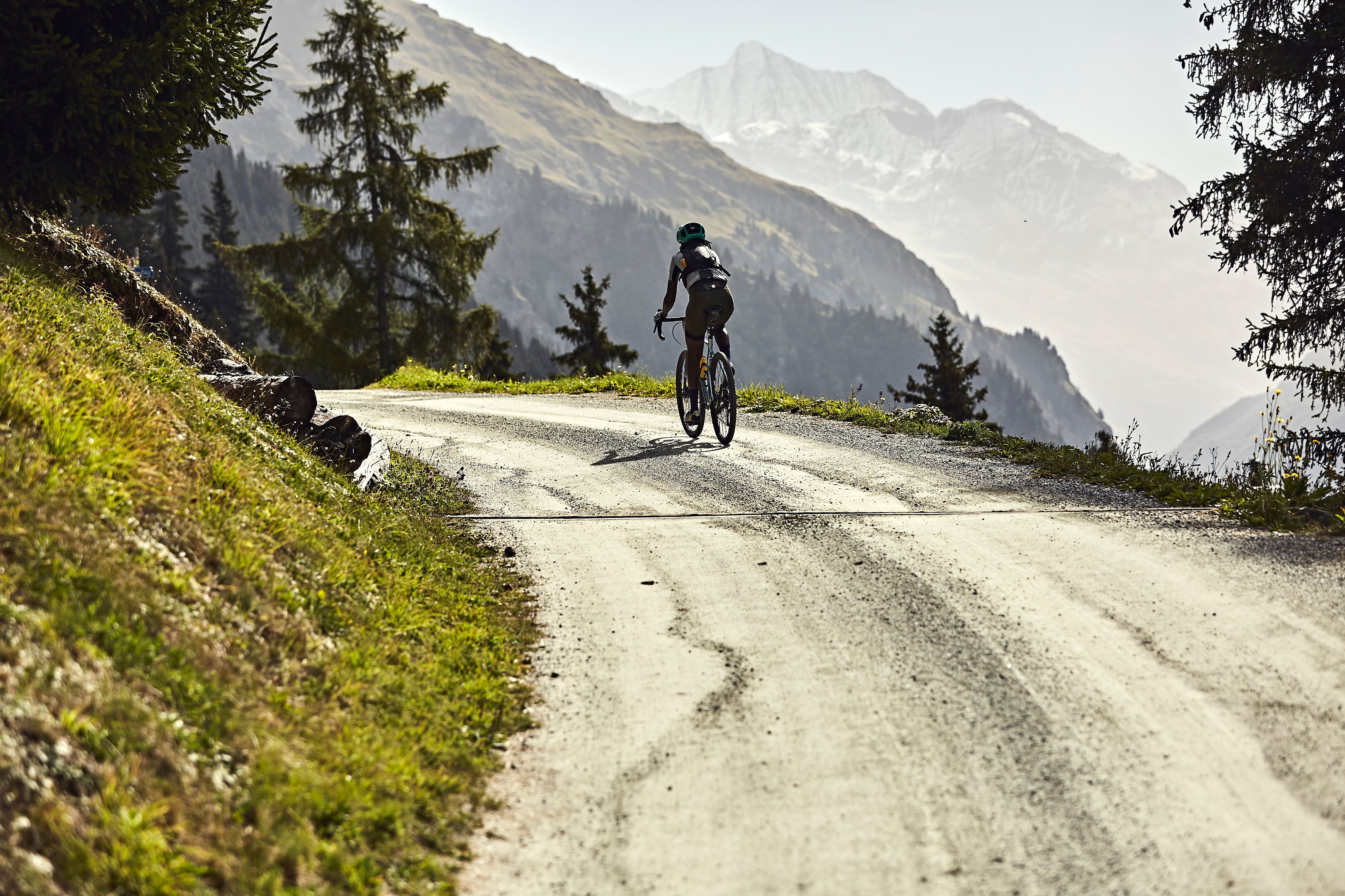 Gravel Epic Switzerland by Calamaro gravgrav