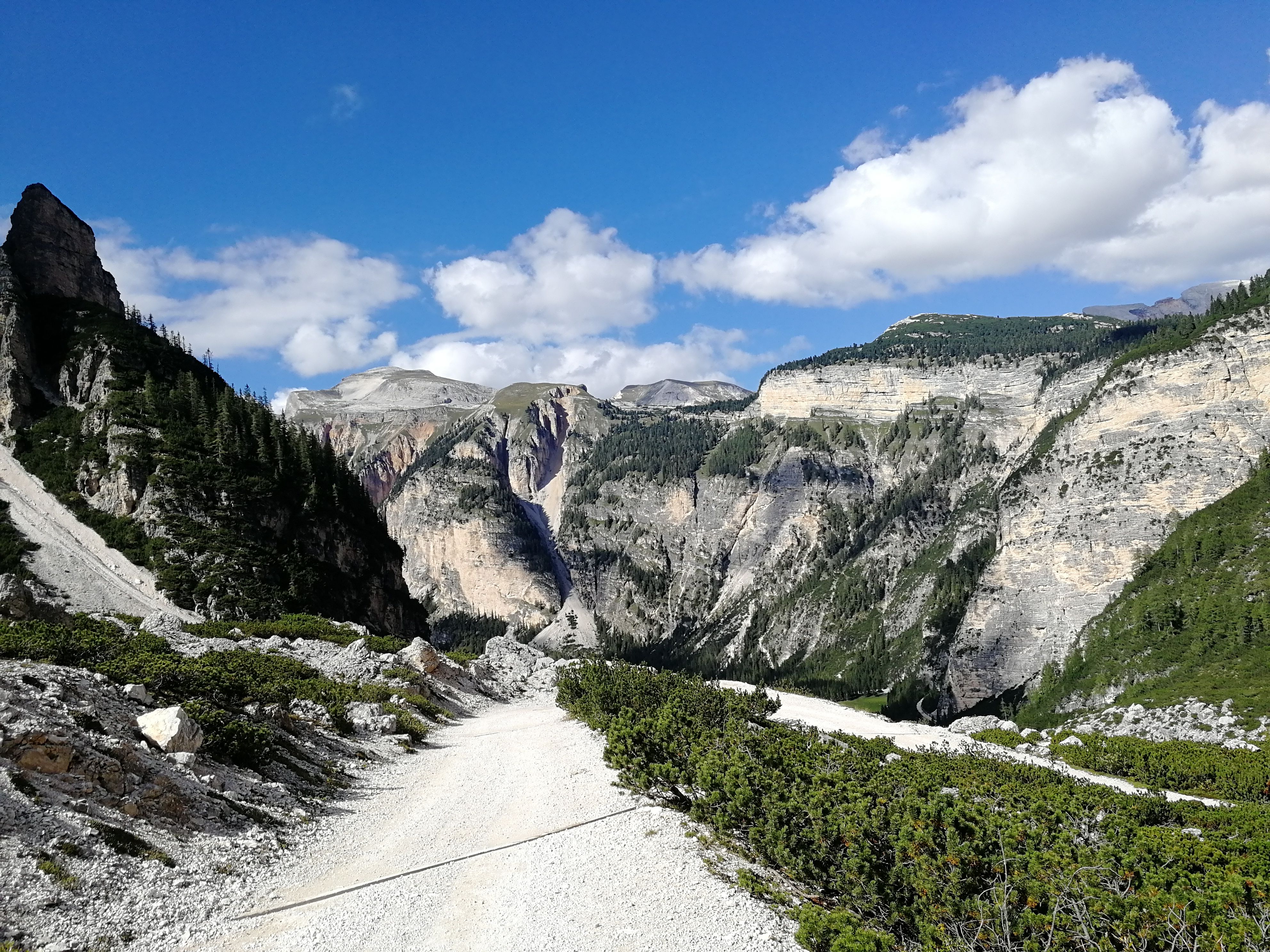 Gravel Dolomites