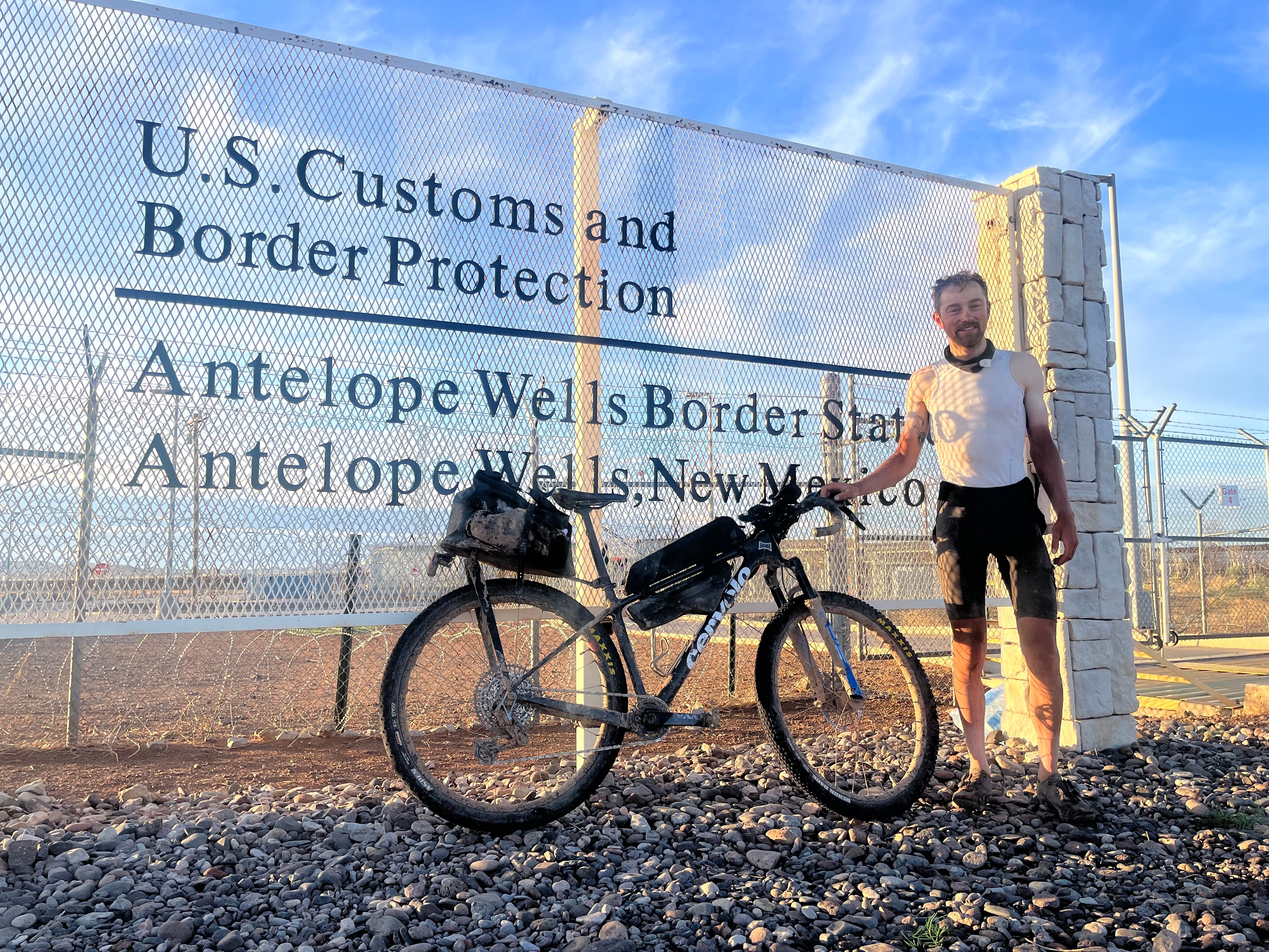 Max Riese in Antelope Wells. 4th place Tour Divide 2025. 13 day 20 hours 52min.