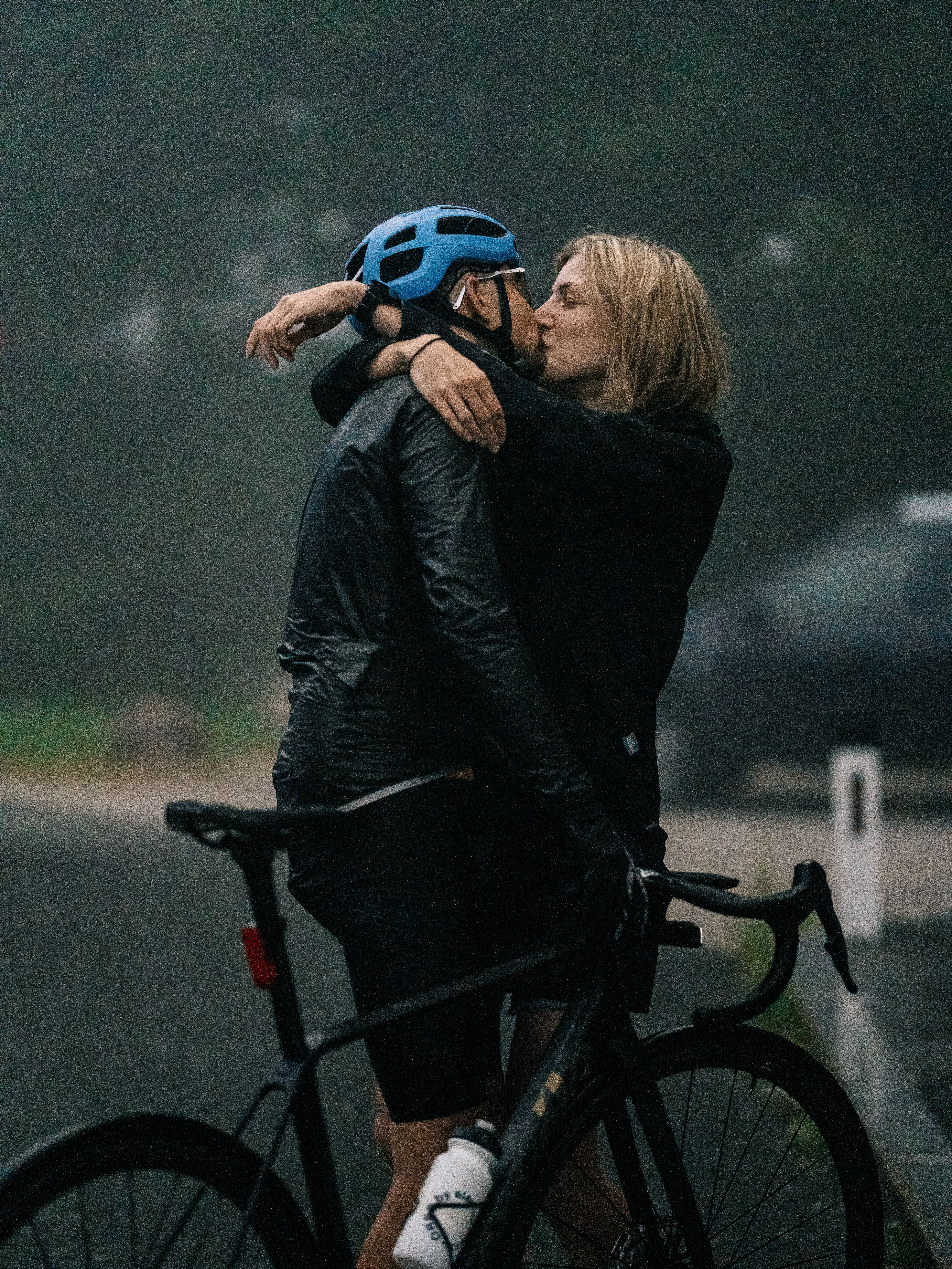Happy end: The Triple Everesting Record in the books and the best finish line I can imagine.