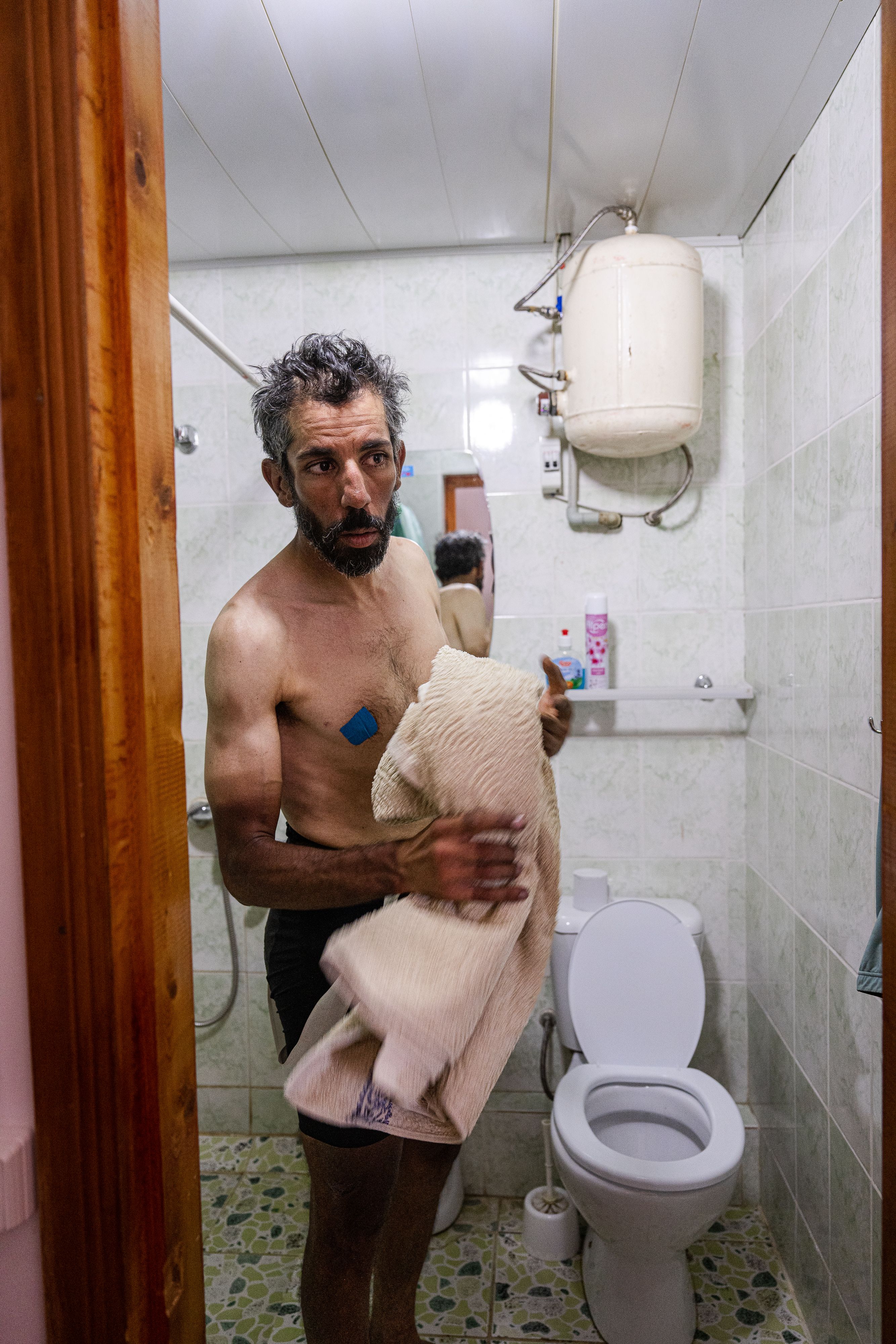 A shower might be the biggest form of luxury during a bikepacking race like the Silkroad Mountainrace.