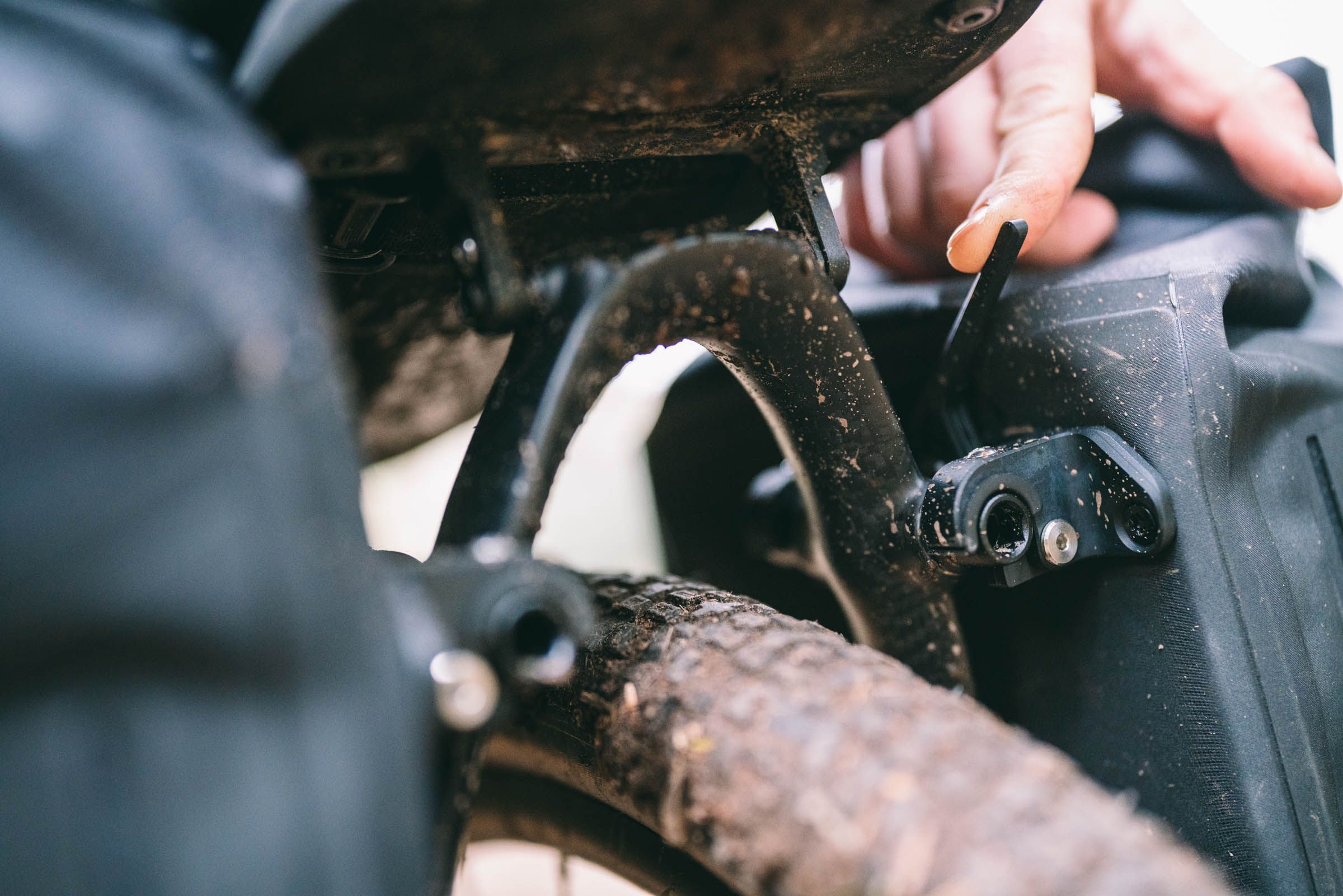 Clamp system holds tailfin panniers easy in place and makes getting panniers on and off the bike easy.