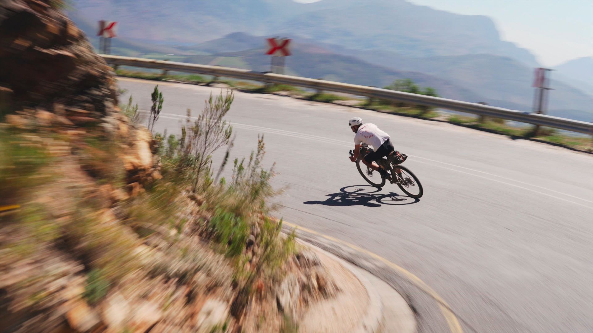 Fransschoek Pass in South Africa is stunning to ride on a bike!