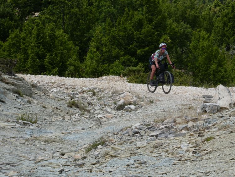 On the rough gravel roads of the Balkans you will need wide tires.