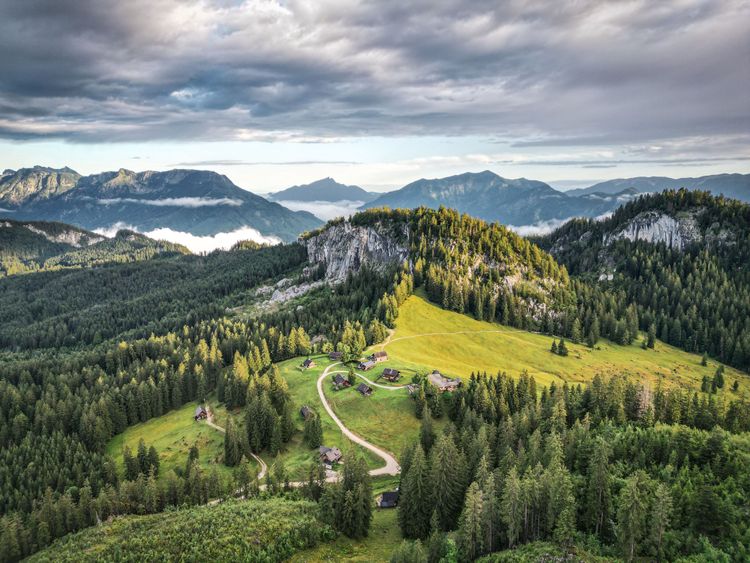 Das Salzkammergut in Österreich bietet paradiesische Panoramen für Radfahrer aller Art.