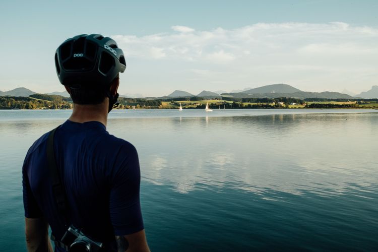 The Salzburger Seenland lakes have breathtaking views and clear water with drinking water quality.