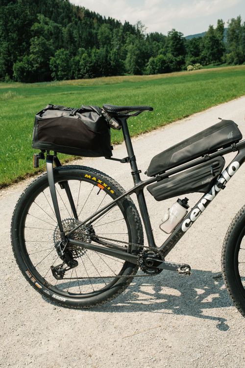 Tailfin long top tube bag, wedge frame bag and AeroPack Cargo provided just enough storage for the Tour Divide.