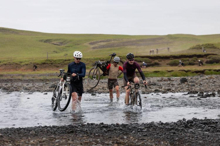 There are river crossings at the RIFT gravel race in Iceland.
