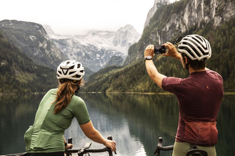 The view from Gosausee lake towards the Dachstein glacier is a stunning detination for a bike ride in Salzkammergut!
