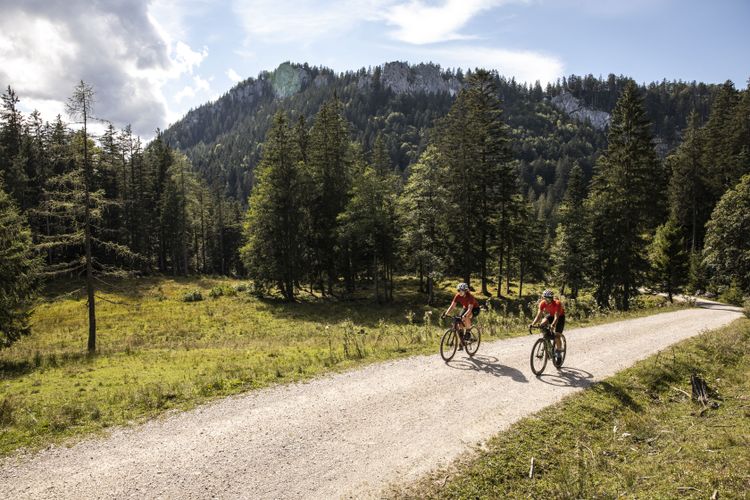 Besser als im Salzkammergut kann Gravelbiken nicht sein.