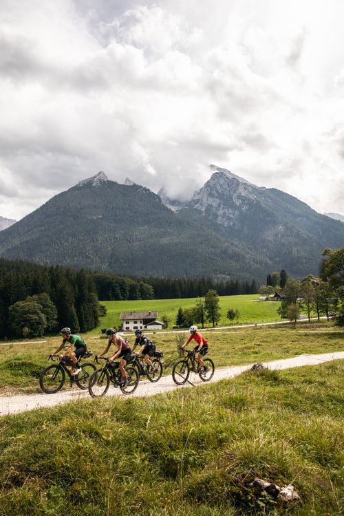 gravelbiking with a view on the Blaueis glacier in Berchtesgaden!