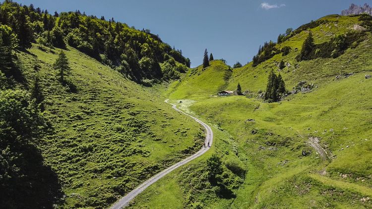 Snack tour to the Kaiserniederalm