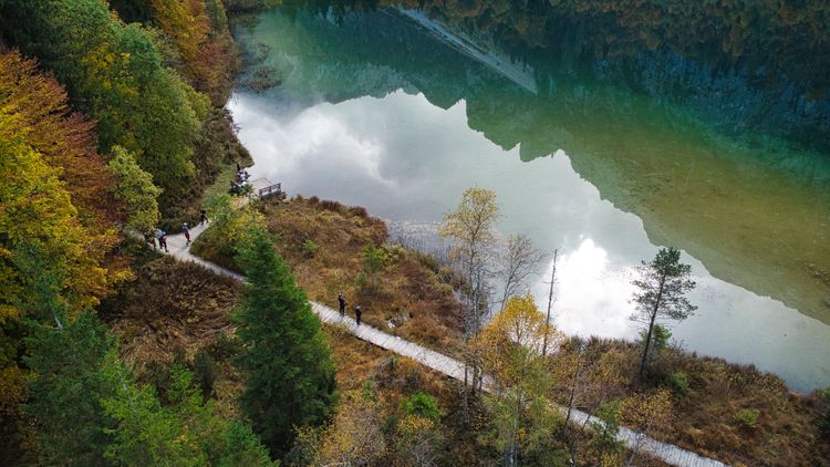 Lake Frillensee is the coldest water body in central Europe! It is also an amazing destination for gravel bikes.