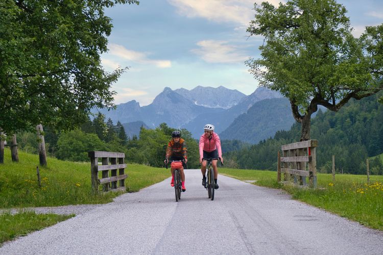 The Weitenau Road is an absolute dream for cycling in Salzburg.