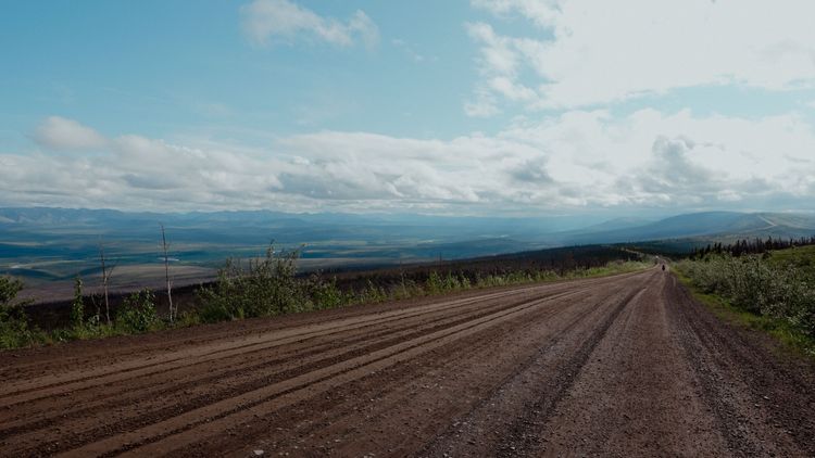 Eagle Plains, yukon, Canada by bike.