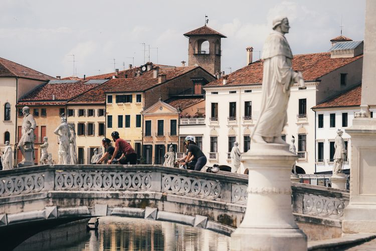 What could be better than riding your bike in Italy? Come to BAM!