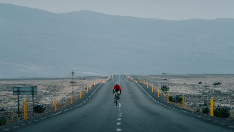 Long straight roads through Iceland on the RIFT 2023