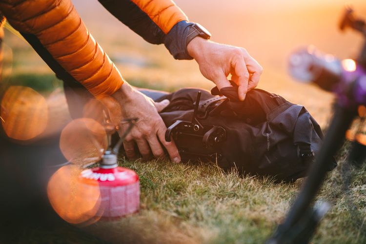 Tailfin's new handlebar Bag offers a lot of features and is easy to pack.