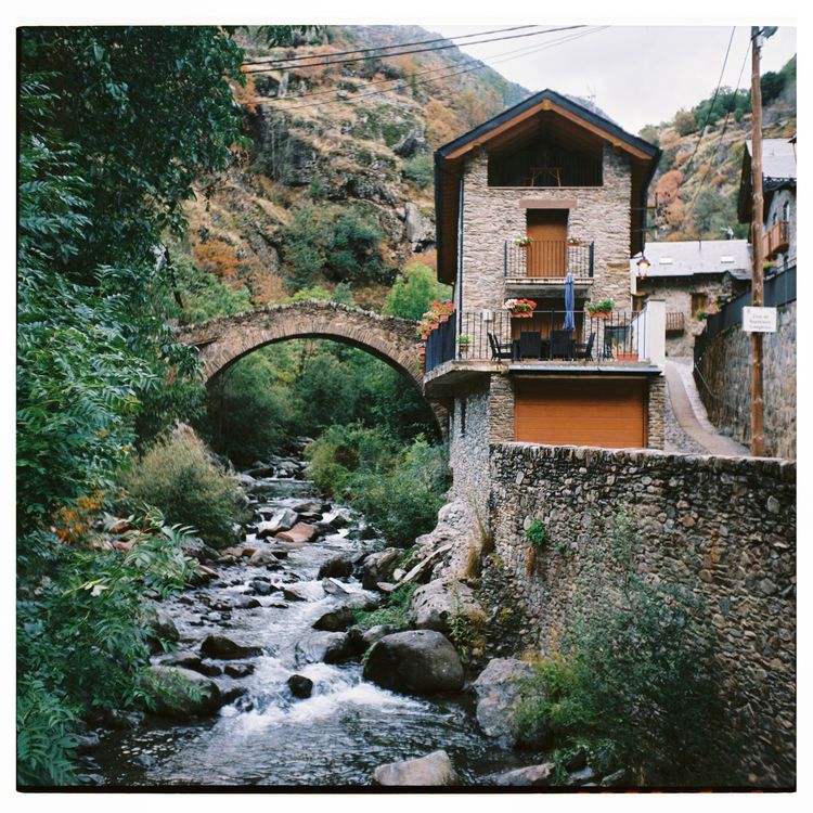 Exploring the world by bike. Bikepacking let's you discover new cultures and landscapes at the right speed to see details that make the difference. Racing Ultras is just a turbo to that!