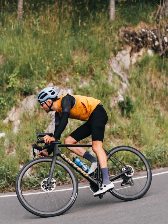 The Cervélo R5 is an extremely aggressive bike and so is your position on it. 