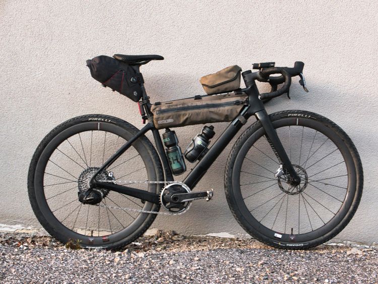 Setup for SNEAK PEAKS Bikepacking Adventure with Cervélo Aspero-5 and Posedla Joyseat.