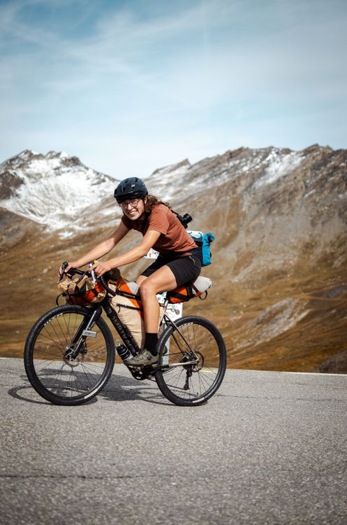 Gaelle having fun - Women's Torino-Nice Rally - Tom Gibbs