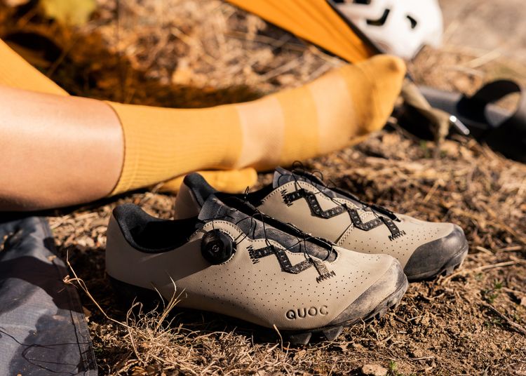 QUOC Escape Off-Road shoes for gravel cycling in sand color