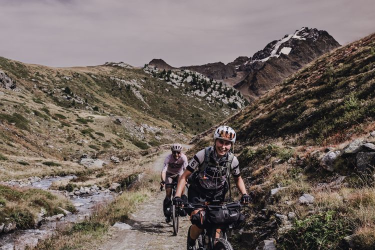 Bikepacking events like Sneak Peaks are about community. The joy of getting to know a lot of people and riding your bikes together.