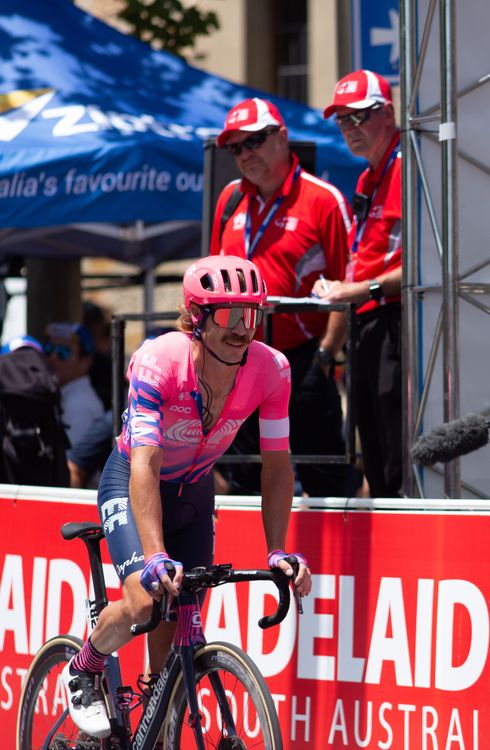 cracked earth - Mitch Docker - ef pro education rider 