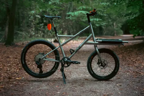 Ten:07 Unicorn Pony Titanium